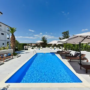 Mediterraneo Garden Petrčane